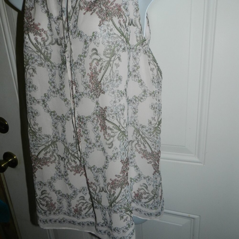 Max Studio Blouse Women's M Multicolor Floral Sleeveless Blouse NWT🆕⌚📦🏃💨🚚 - Picture 6 of 9